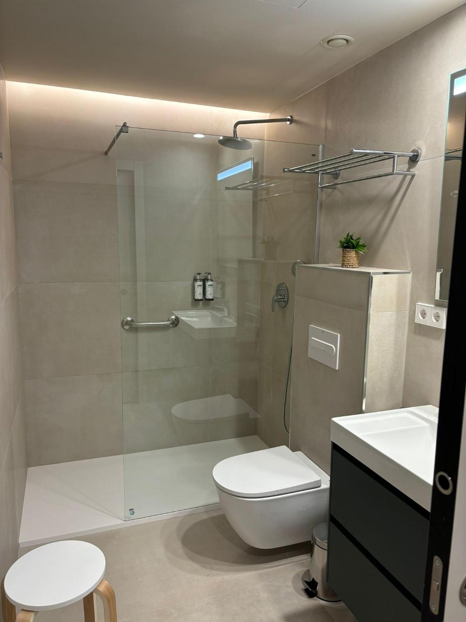 Apartamentos Joaquin Costa Santender Kültér fotó